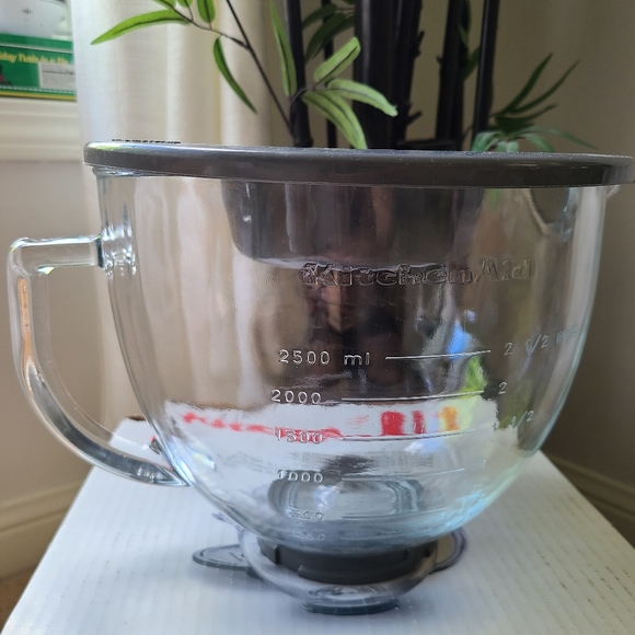 KitchenAid Glass Mixer Bowl - Picture 3 of 5